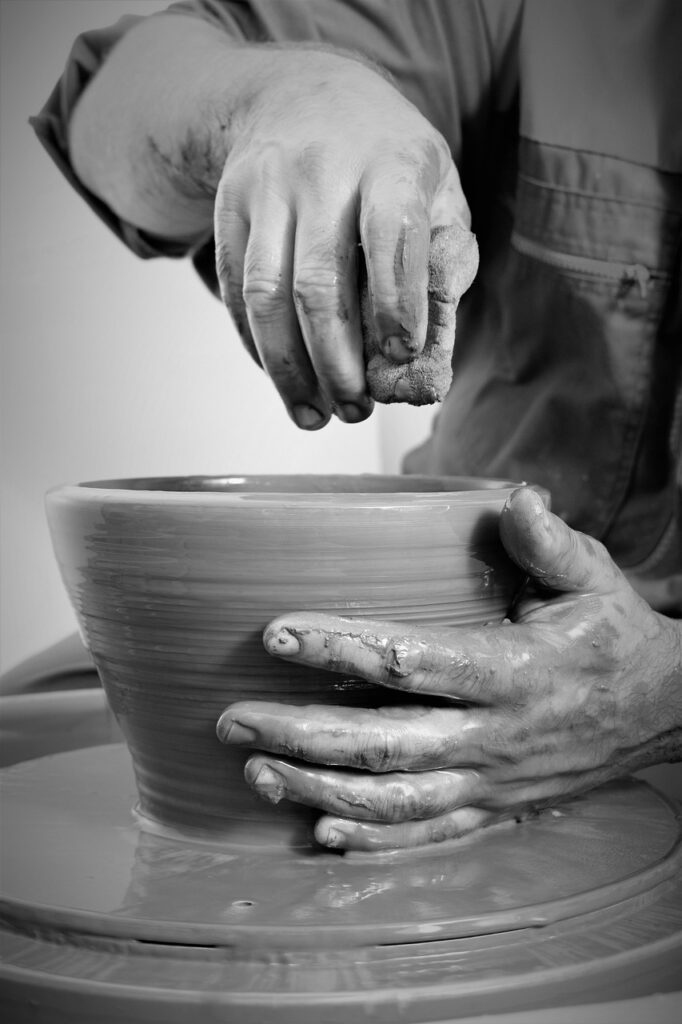 40代女性が本業の合間に楽しめる副業ハンドメイドとは？